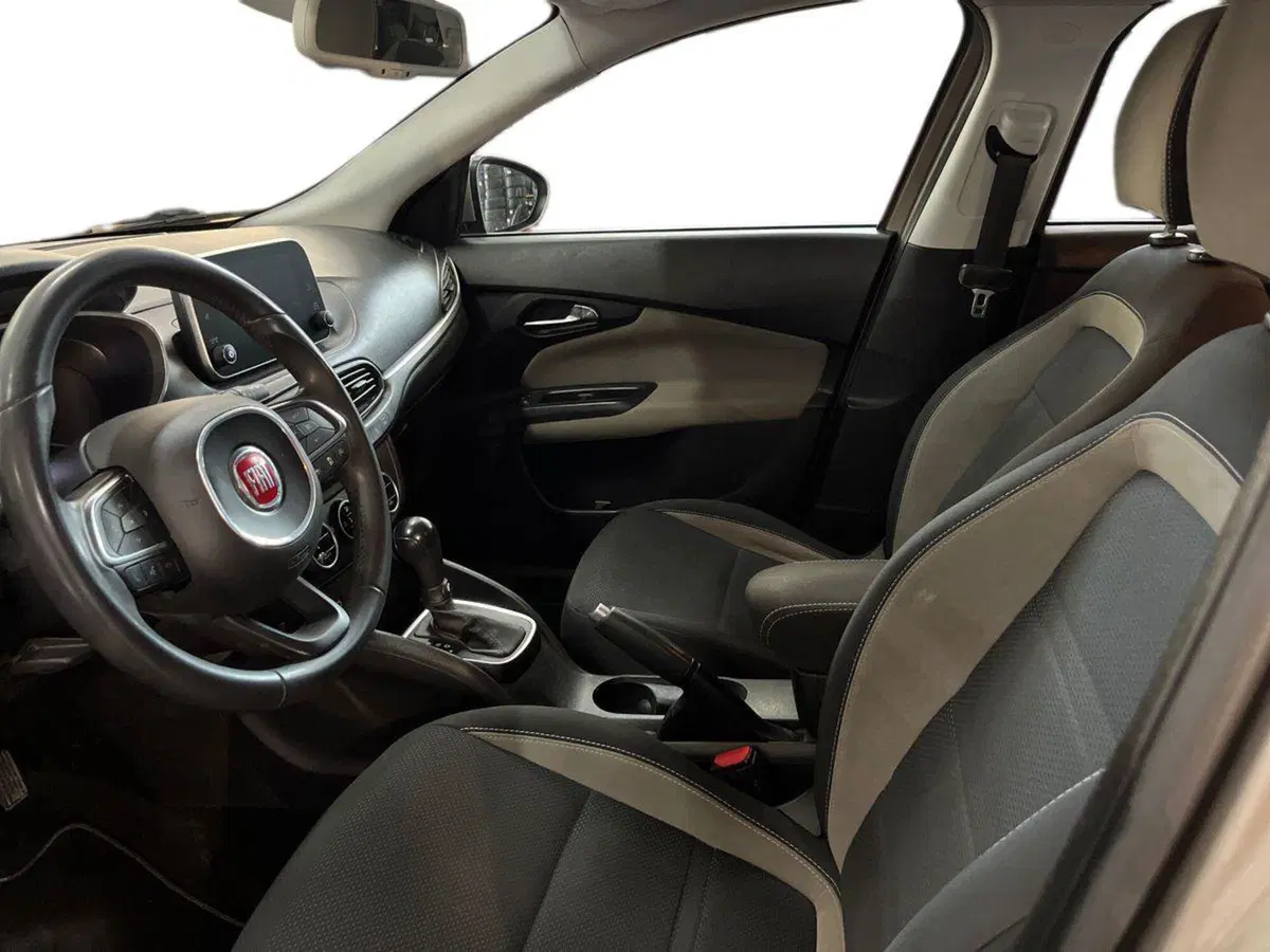 Fiat Tipo Station Wagon usata a Bari (7)