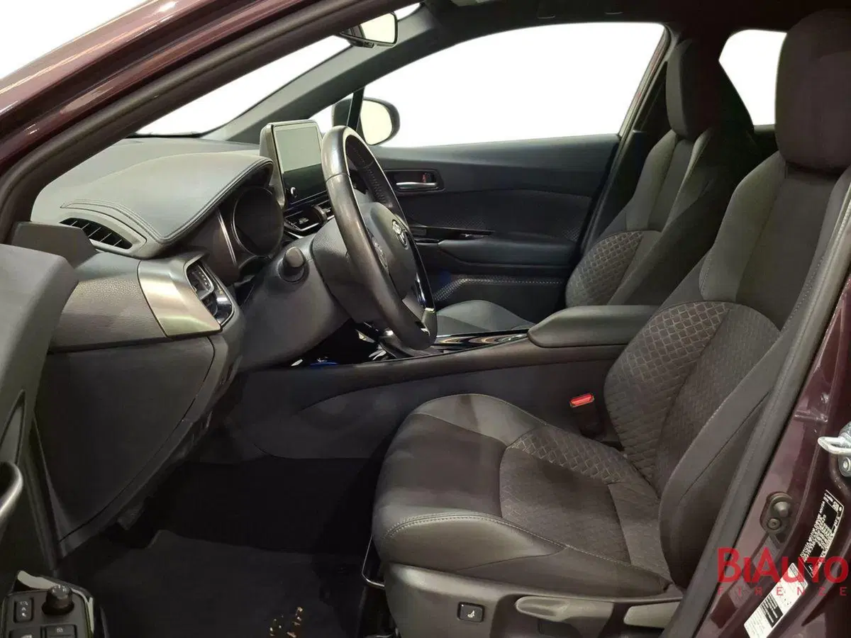 Toyota Toyota C-HR usata a Firenze (19)