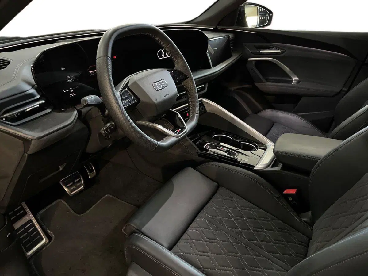 Audi Q5 Sportback usata a Bari (10)