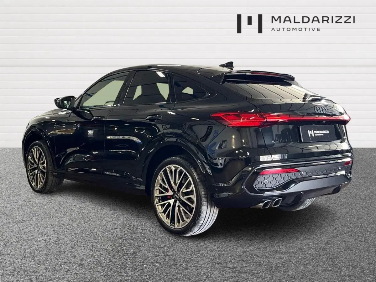 Audi Q5 Sportback usata a Bari (4)
