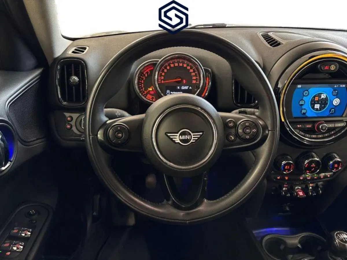MINI Mini Countryman usata a Cagliari (12)