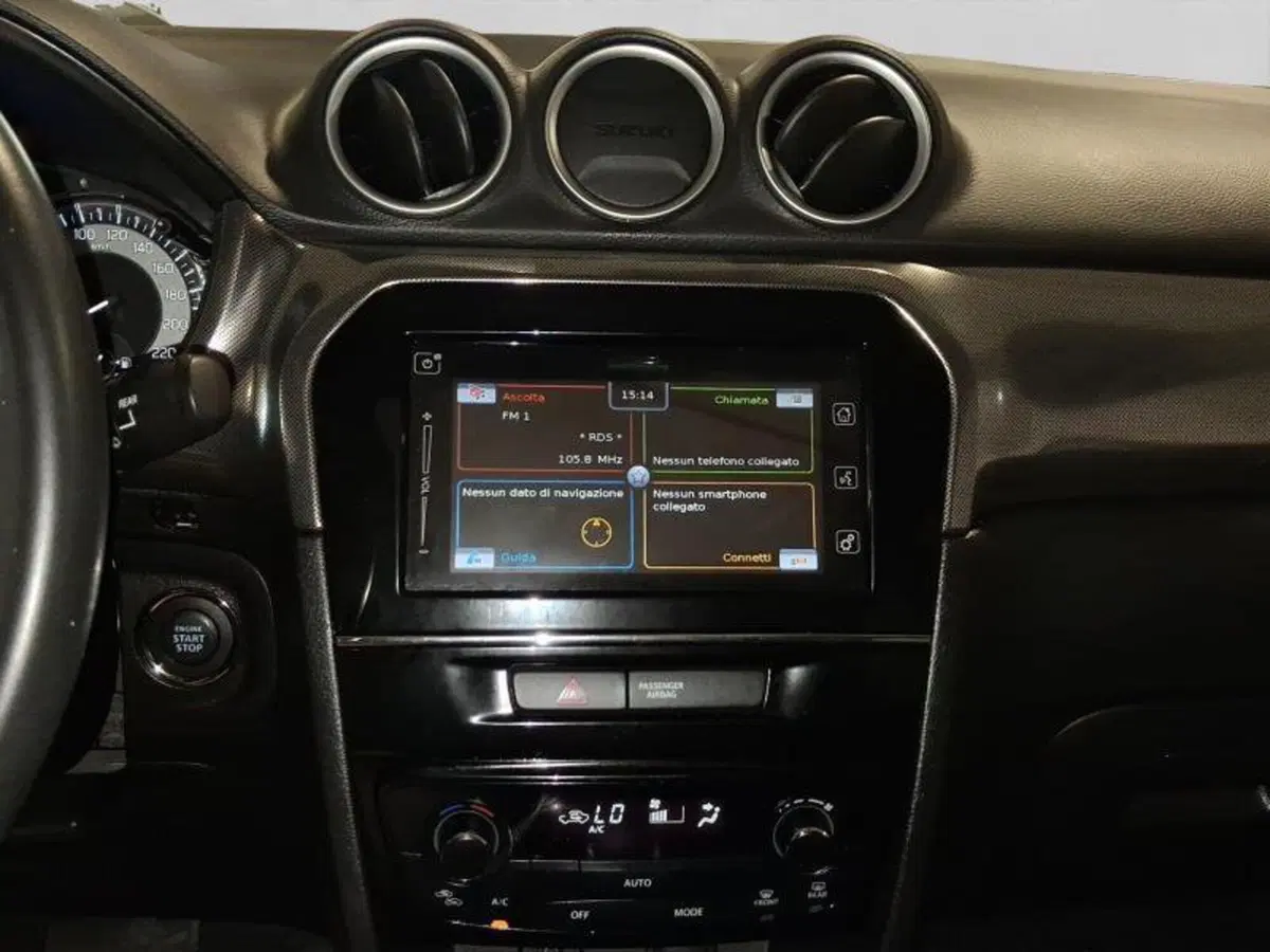 Suzuki Vitara usata a Genova (15)