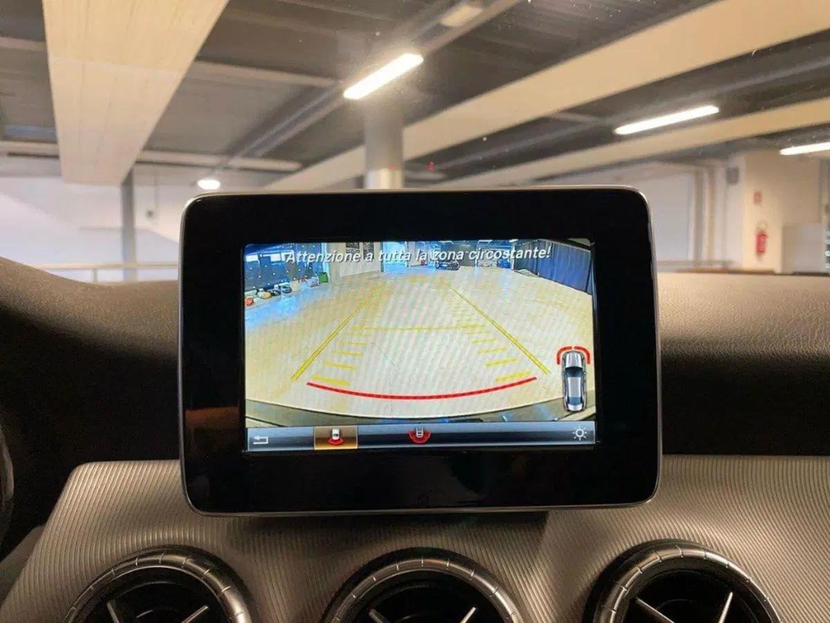 Mercedes-Benz CLA usata a Ancona (18)