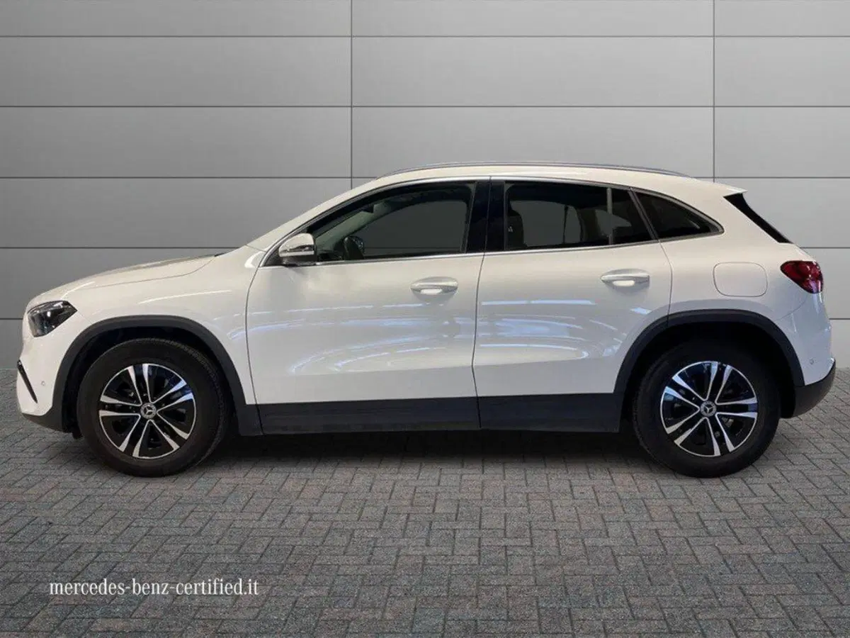 Mercedes-Benz GLA SUV usata a Ancona (2)