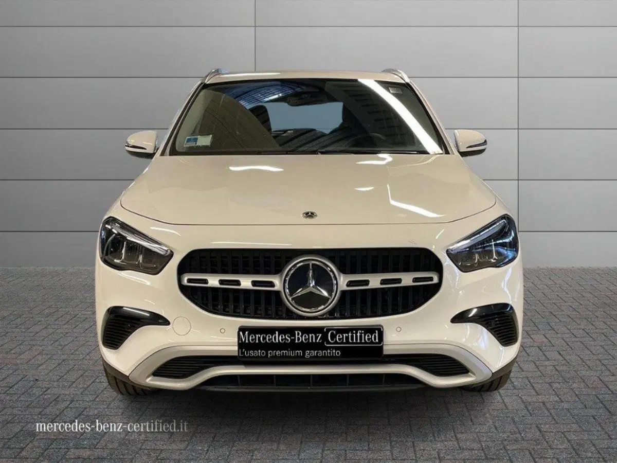 Mercedes-Benz GLA SUV usata a Ancona (6)