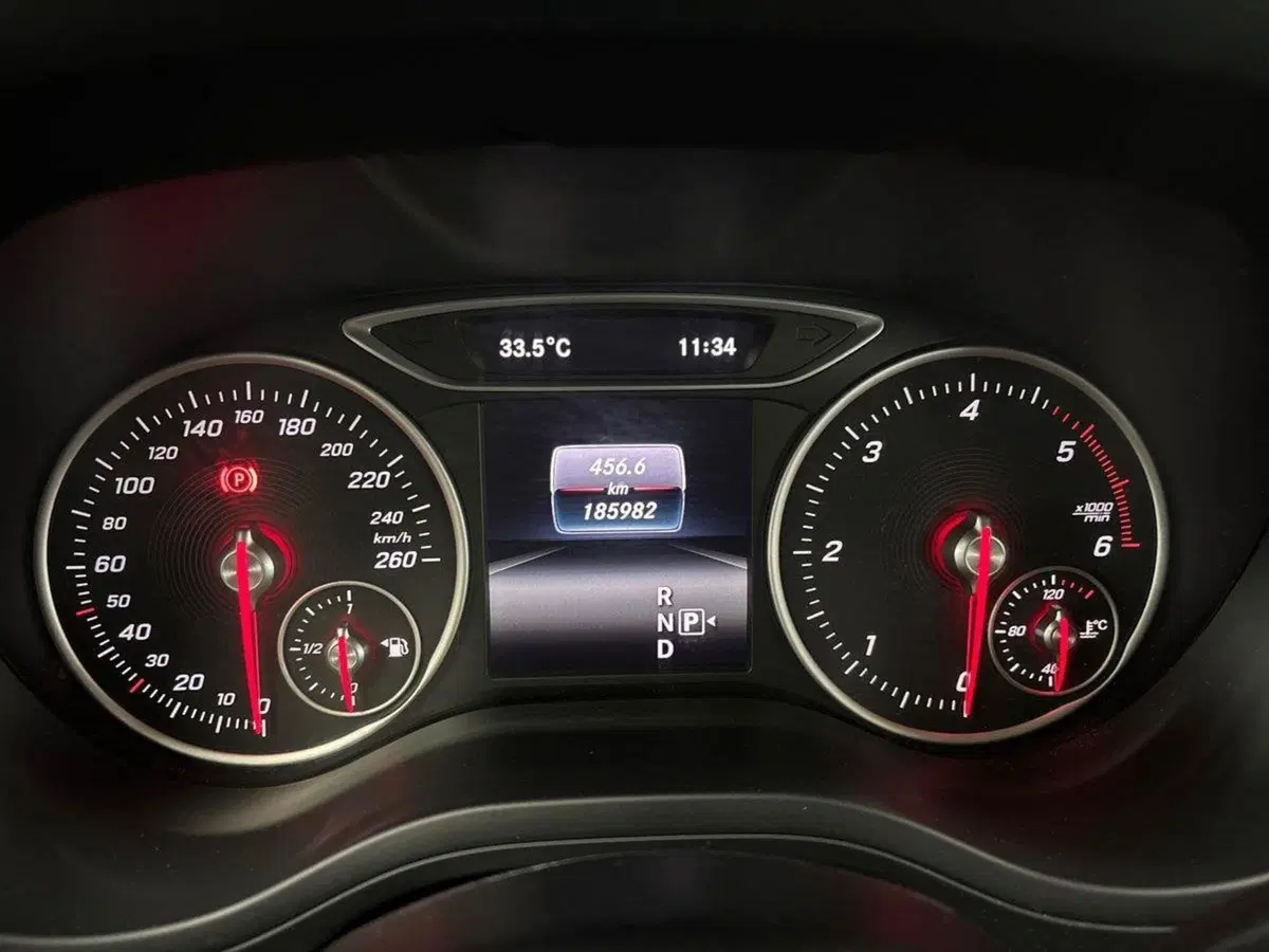 Mercedes-Benz Classe B usata a Torino (8)