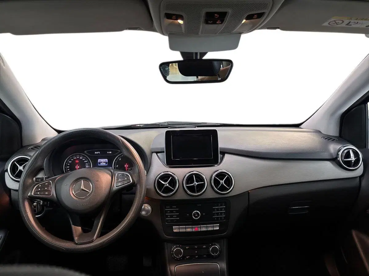 Mercedes-Benz Classe B usata a Torino (9)