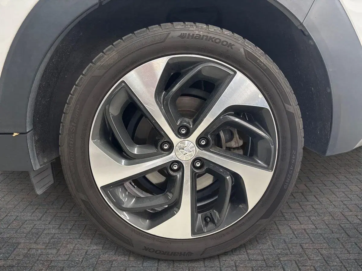 Hyundai Tucson usata a Torino (11)