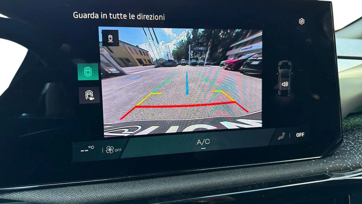 Renault Clio usata a Treviso (9)