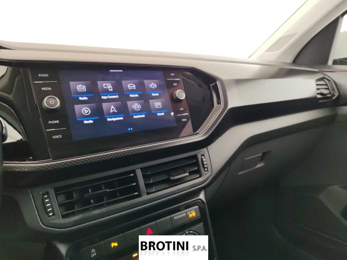 Volkswagen T-Cross usata a Massa-Carrara (12)
