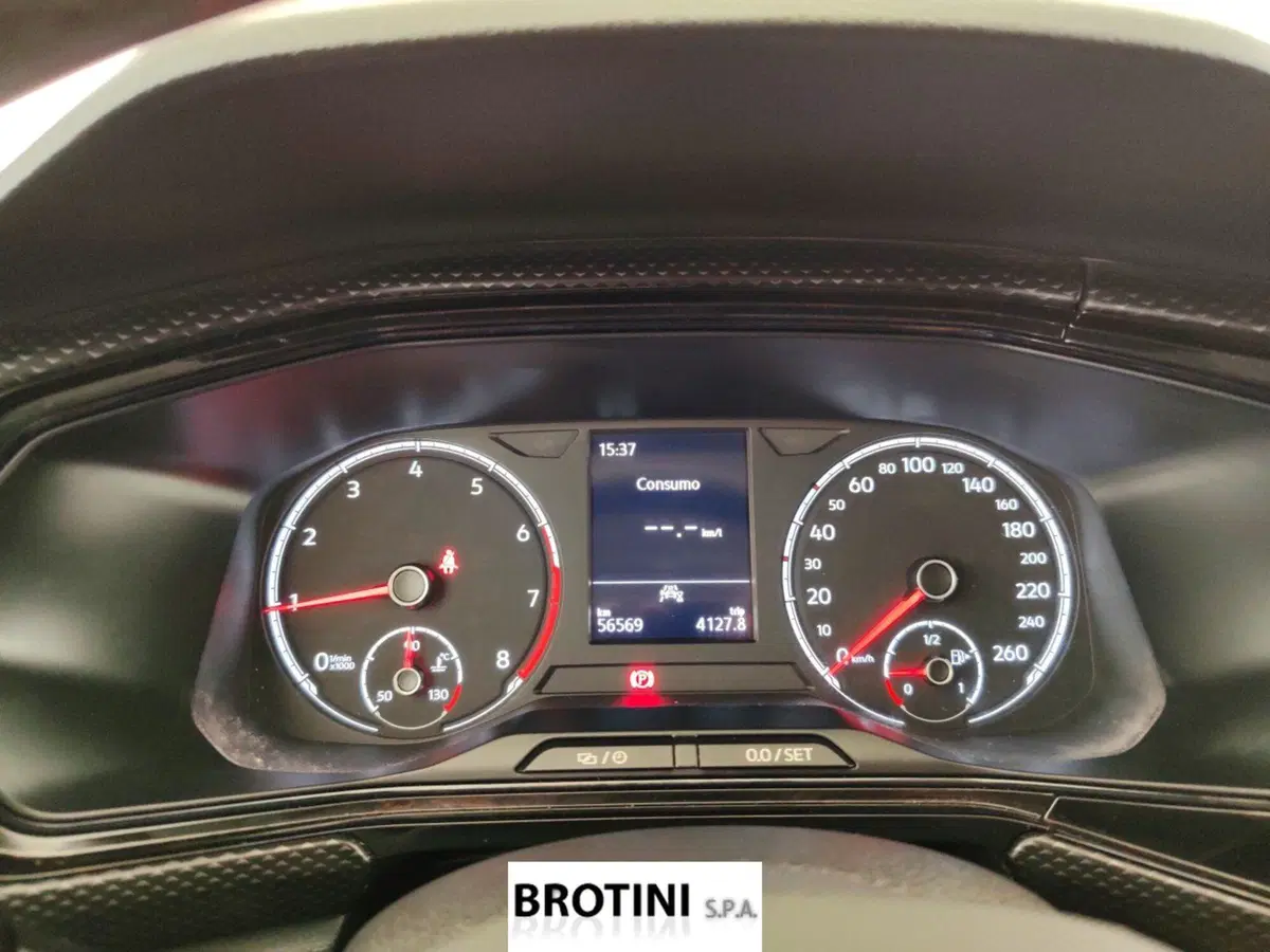 Volkswagen T-Cross usata a Massa-Carrara (13)