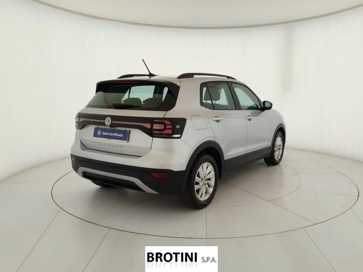 Volkswagen T-Cross usata a Massa-Carrara (3)