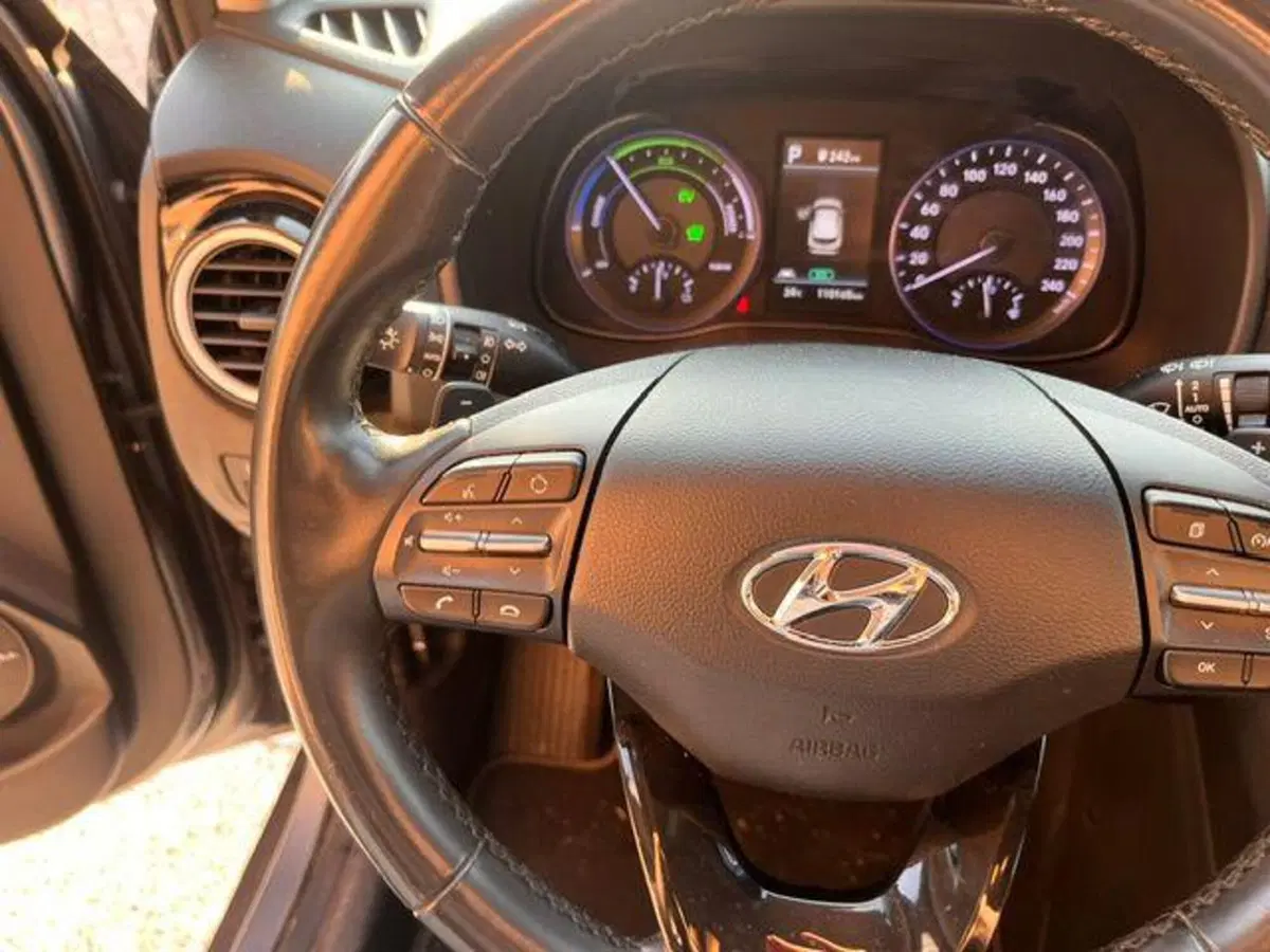 Hyundai Kona usata a Verbano Cusio Ossola (13)