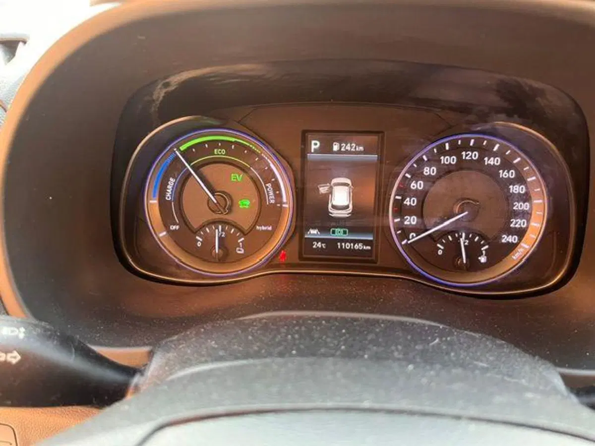Hyundai Kona usata a Verbano Cusio Ossola (16)