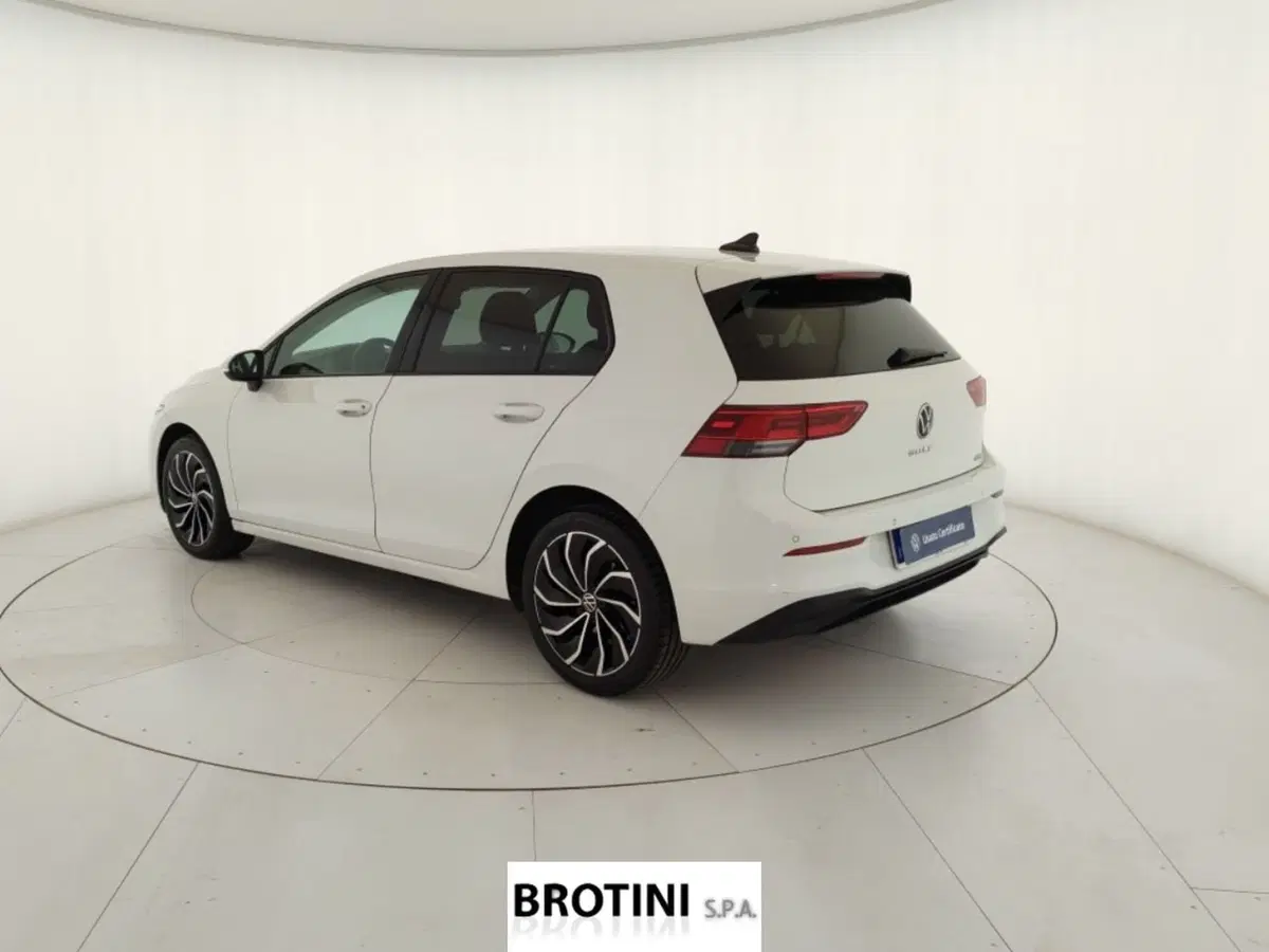 Volkswagen Golf usata a Massa-Carrara (2)