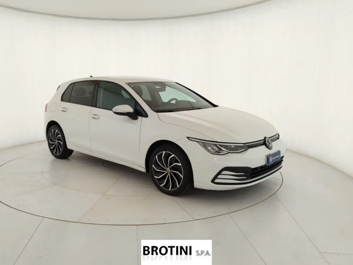 Volkswagen Golf usata a Massa-Carrara (4)