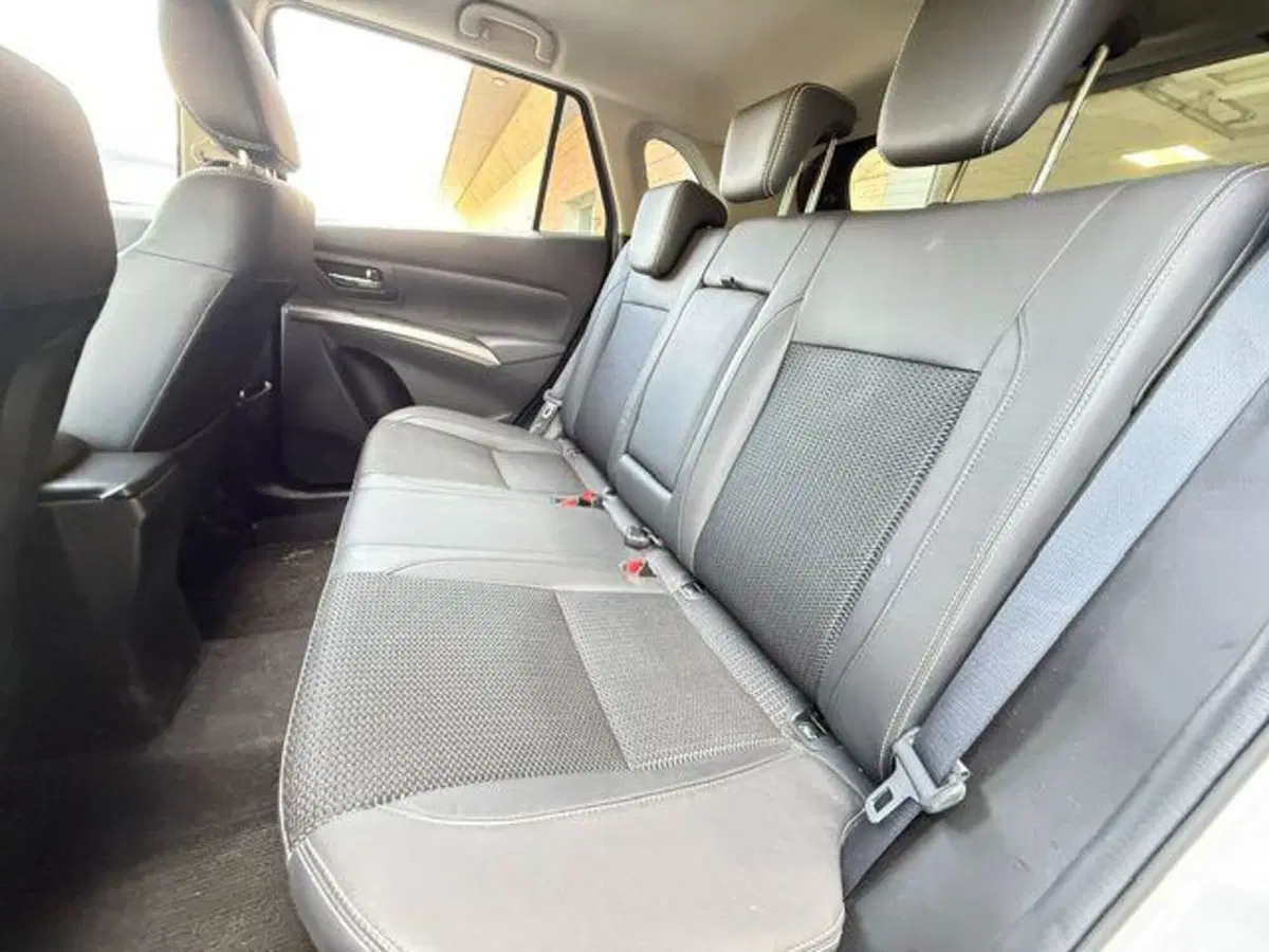 Suzuki S-Cross usata a Verbano Cusio Ossola (13)