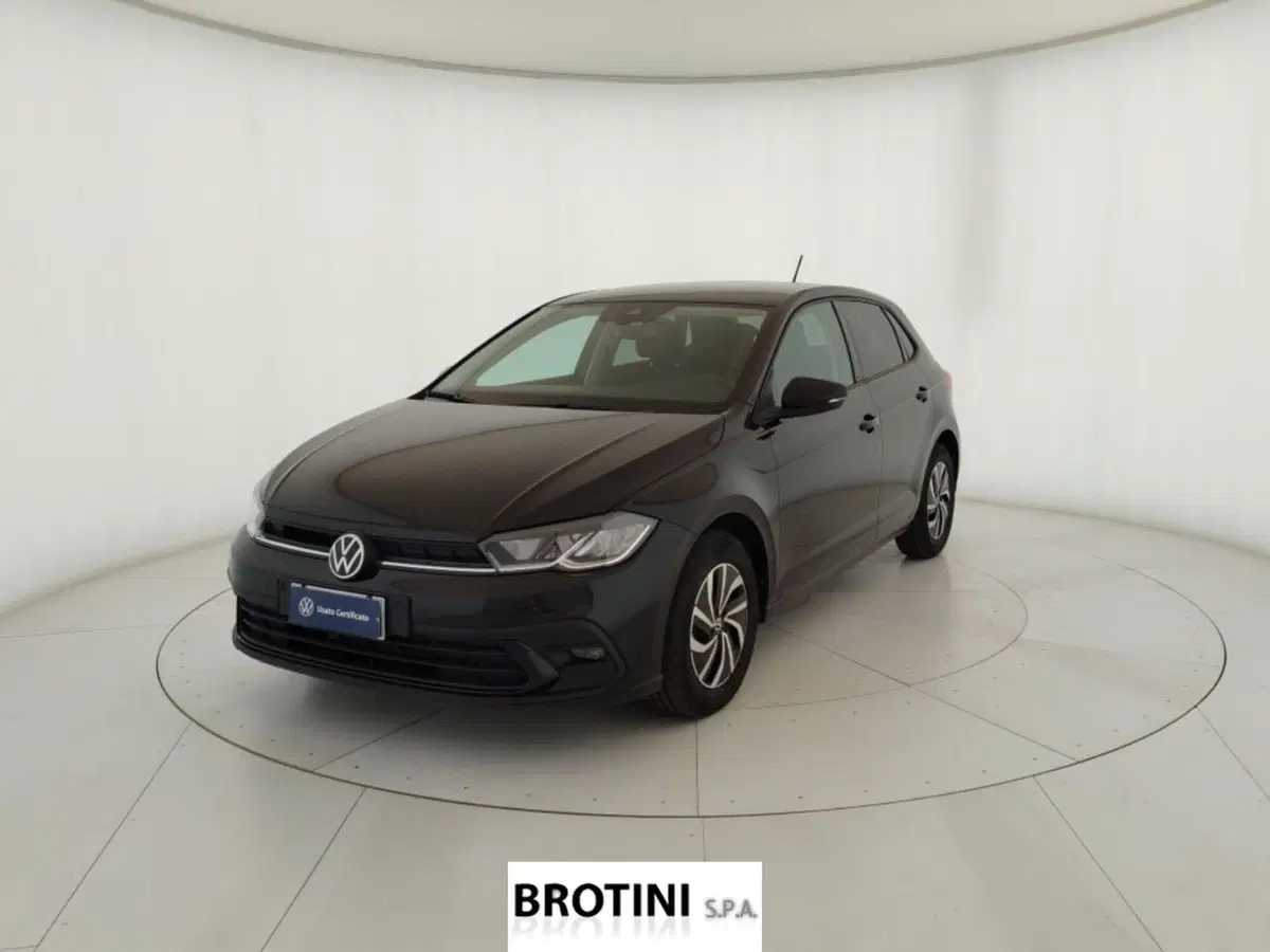 Volkswagen Polo usata a Massa-Carrara