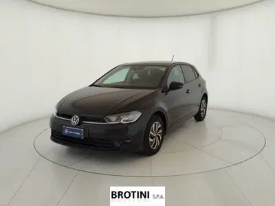 Volkswagen Polo 1.0 TSI 5p. Comfortline BlueMotion Technology del 2025 usata a Massa