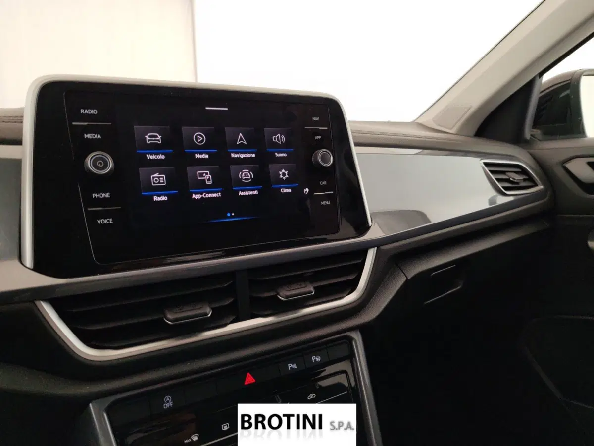 Volkswagen T-Roc usata a Massa-Carrara (12)