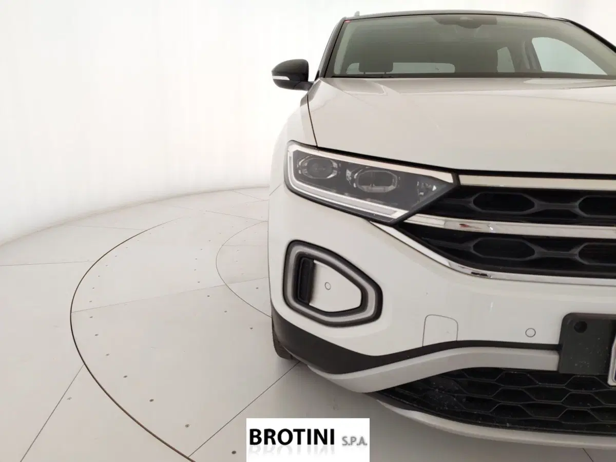 Volkswagen T-Roc usata a Massa-Carrara (5)