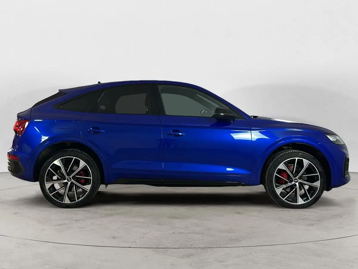 Audi Q5 Sportback usata a Napoli (5)