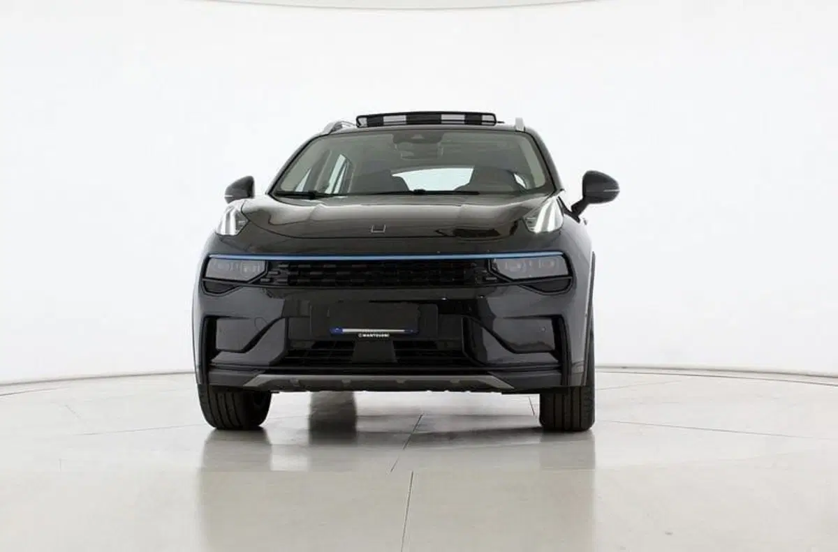 Lynk & Co 01 usata a Perugia (2)