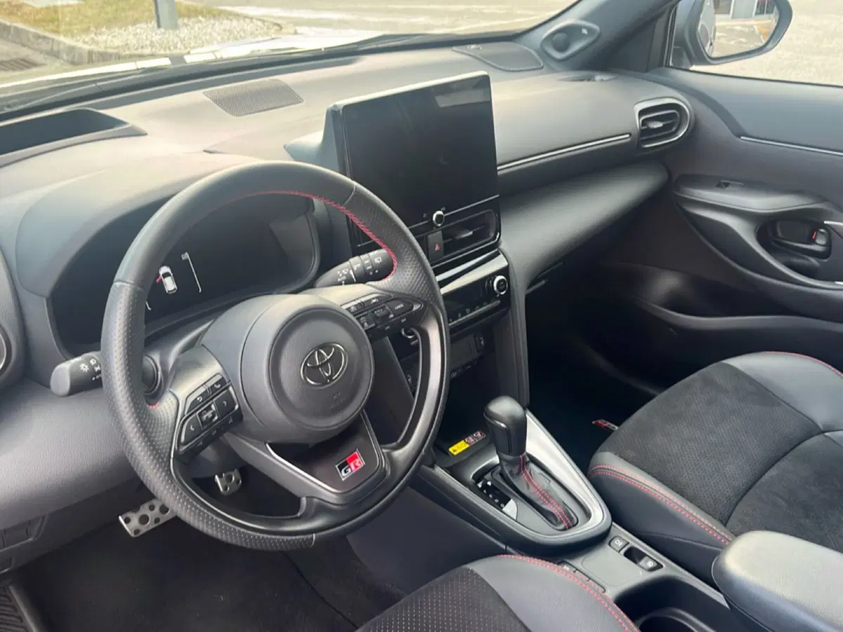 Toyota Yaris Cross usata a Vicenza (11)