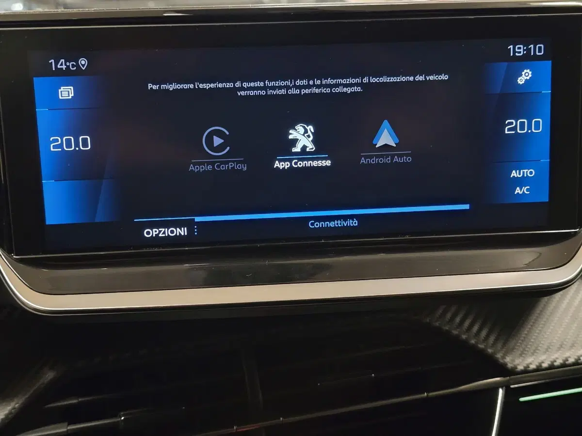Peugeot 2008 usata a Rimini (14)
