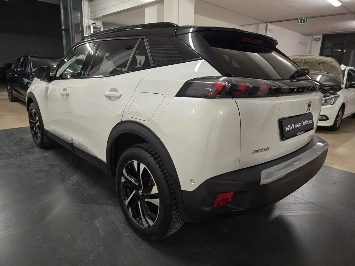Peugeot 2008 usata a Rimini (6)