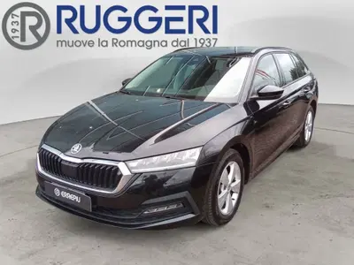 Skoda Octavia Station Wagon 1.6 TDI CR 90 CV Wagon Executive del 2021 usata a Rimini