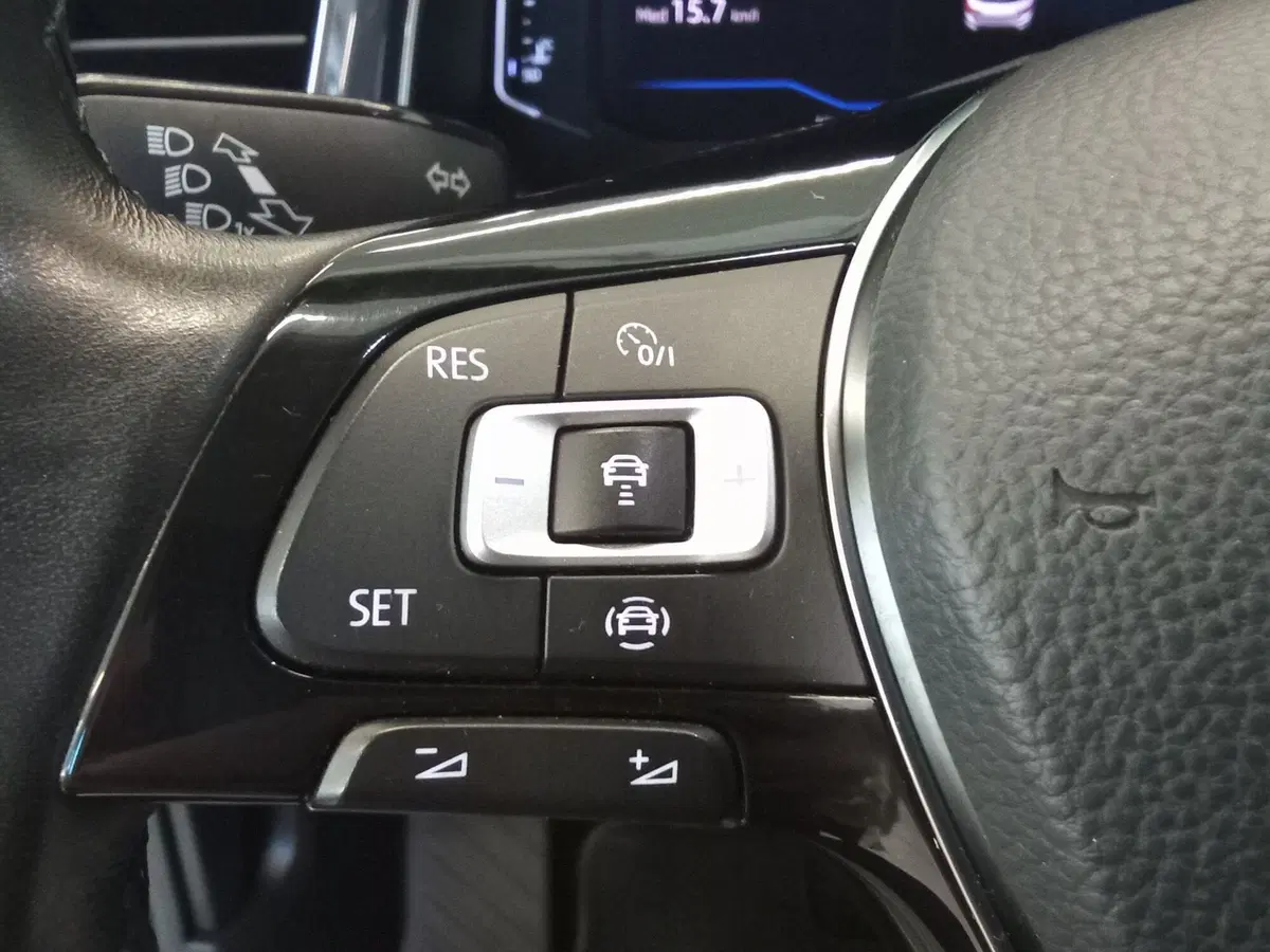 Volkswagen T-Roc usata a Rimini (10)