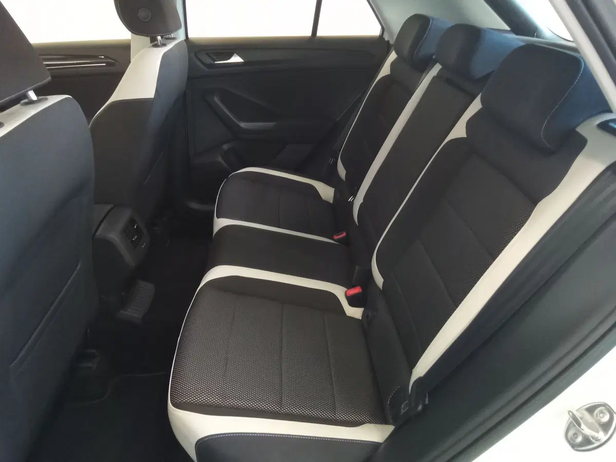 Volkswagen T-Roc usata a Rimini (17)