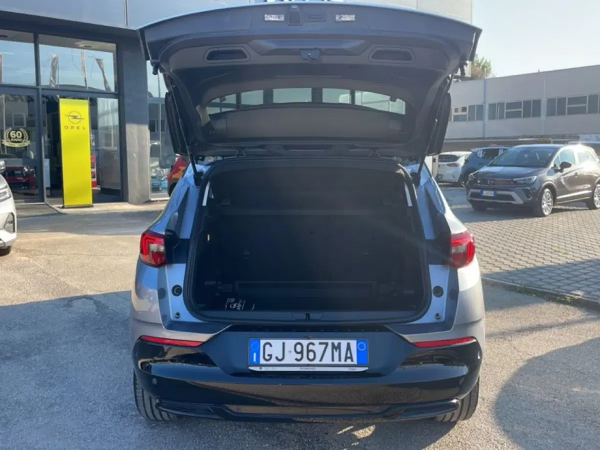 Opel Grandland usata a Foggia (4)