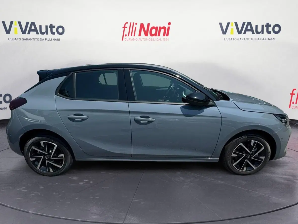 Opel Corsa nuova a Massa-Carrara (4)