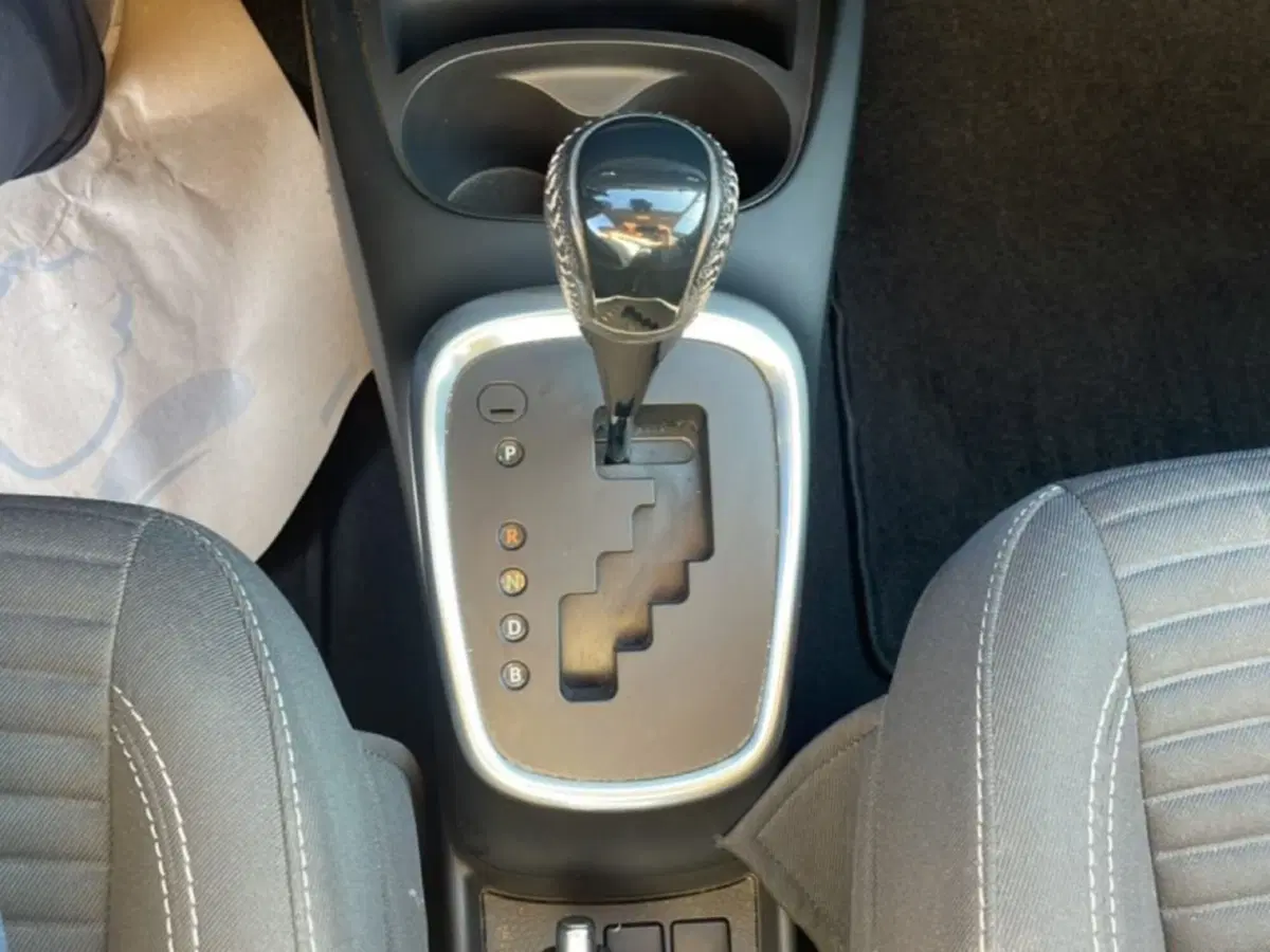 Toyota Yaris usata a Foggia (14)