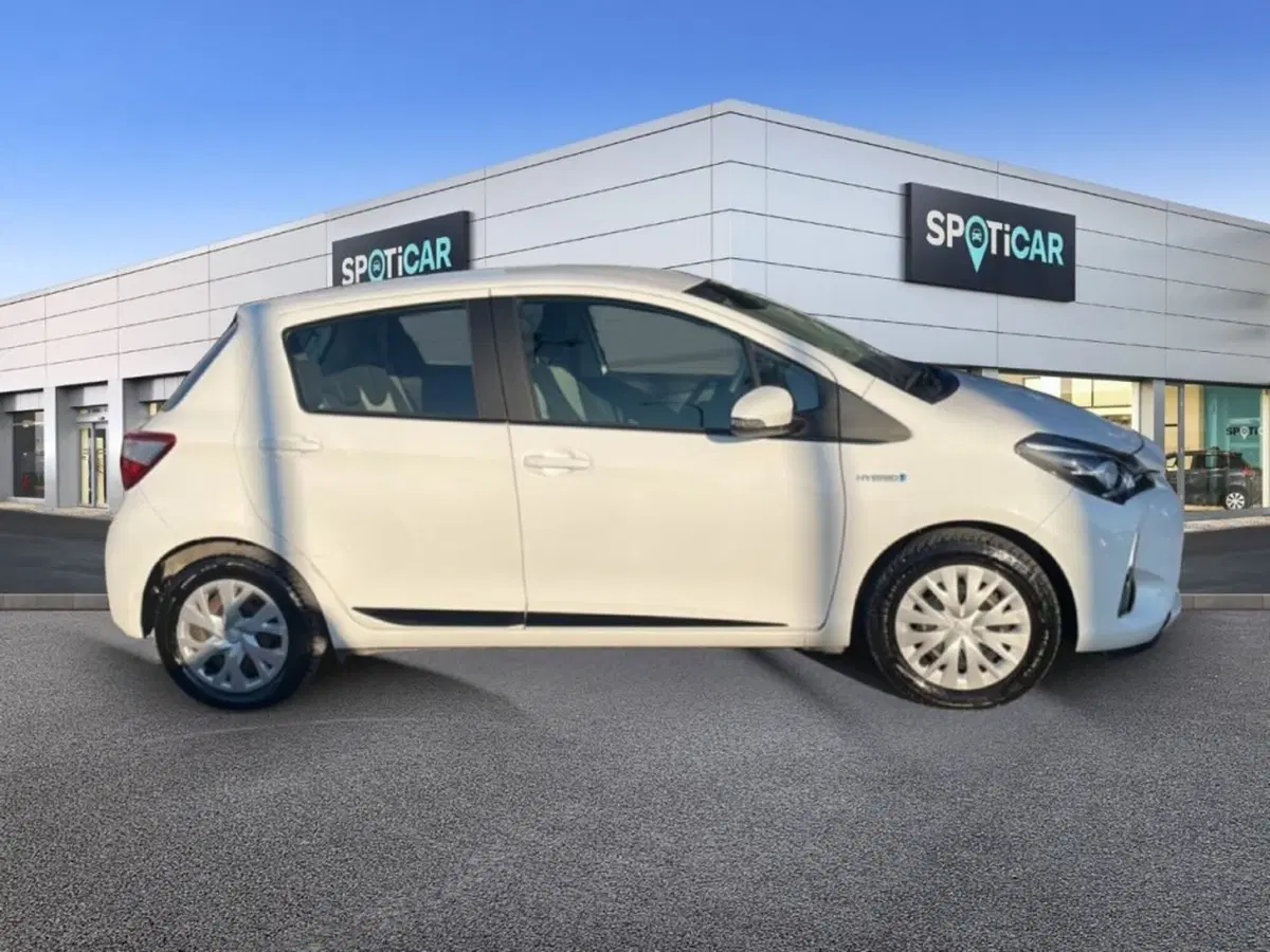 Toyota Yaris usata a Foggia (4)