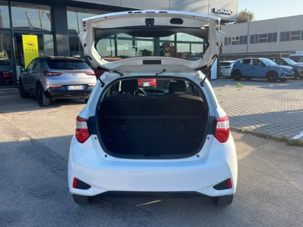 Toyota Yaris usata a Foggia (6)