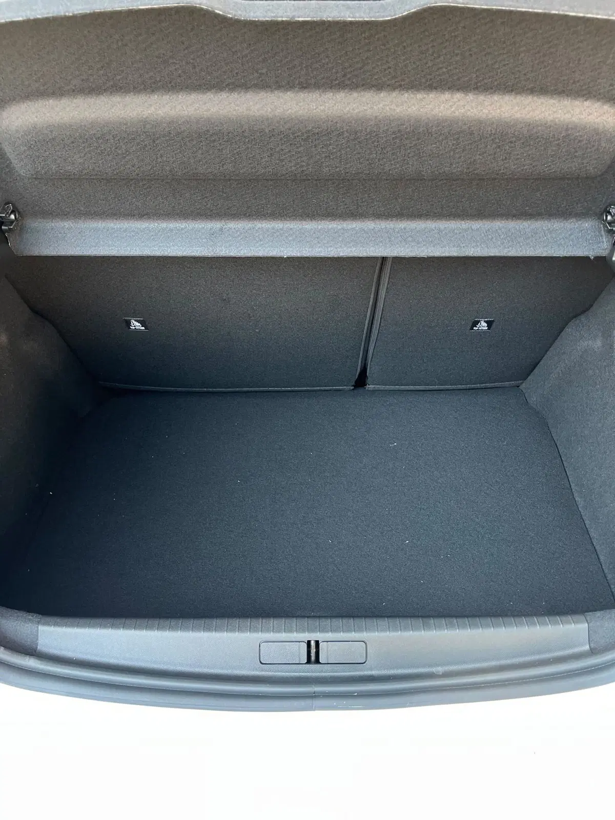 Peugeot 208 nuova a Massa-Carrara (16)