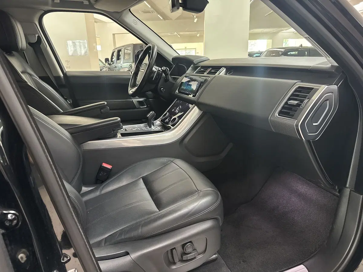 Land Rover Range Rover Sport usata a Modena (15)