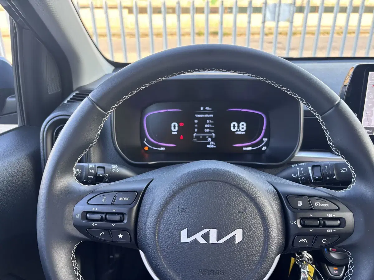 Kia Picanto usata a Ancona (16)