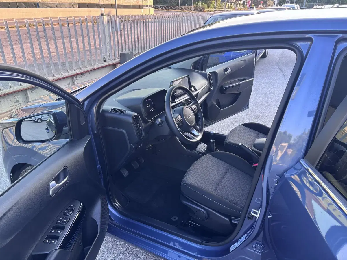 Kia Picanto usata a Ancona (9)