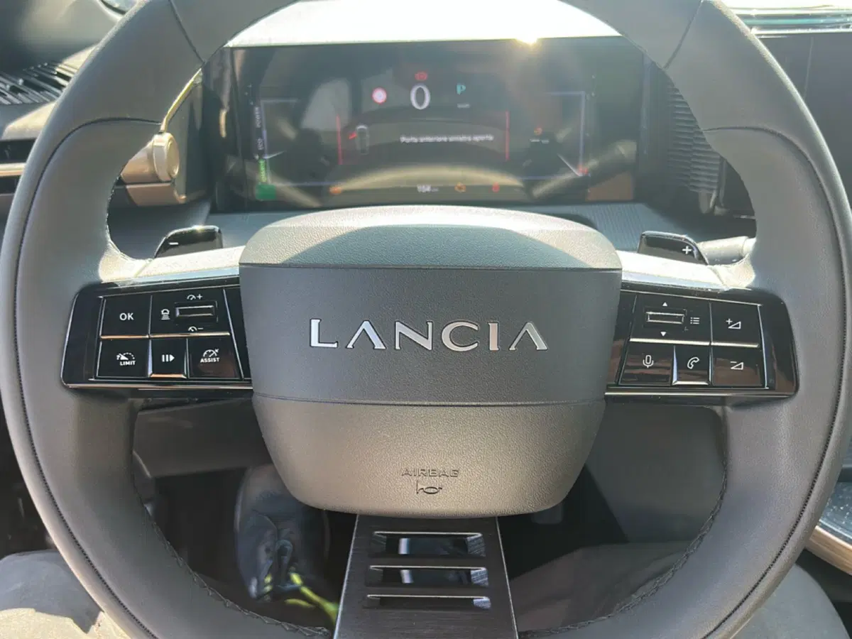 Lancia Ypsilon nuova a Roma (11)