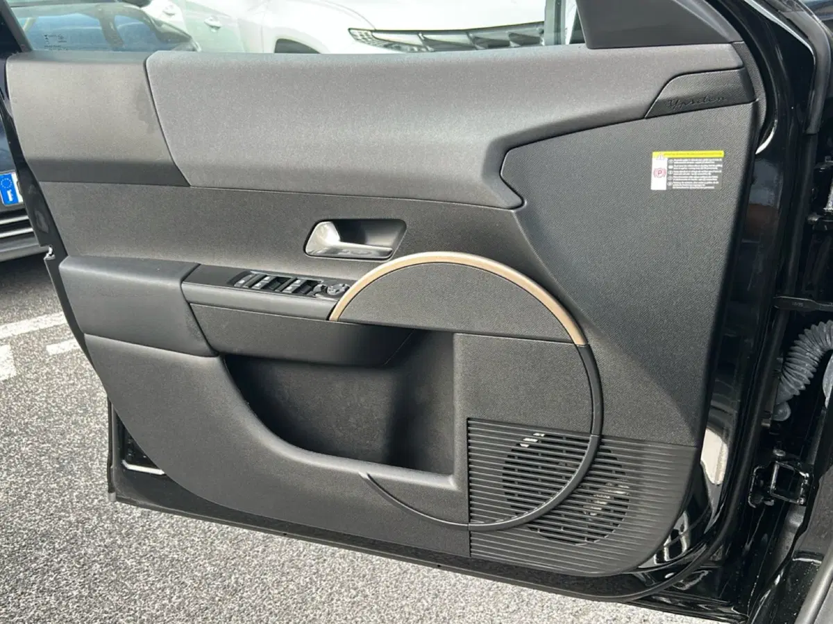 Lancia Ypsilon nuova a Roma (18)