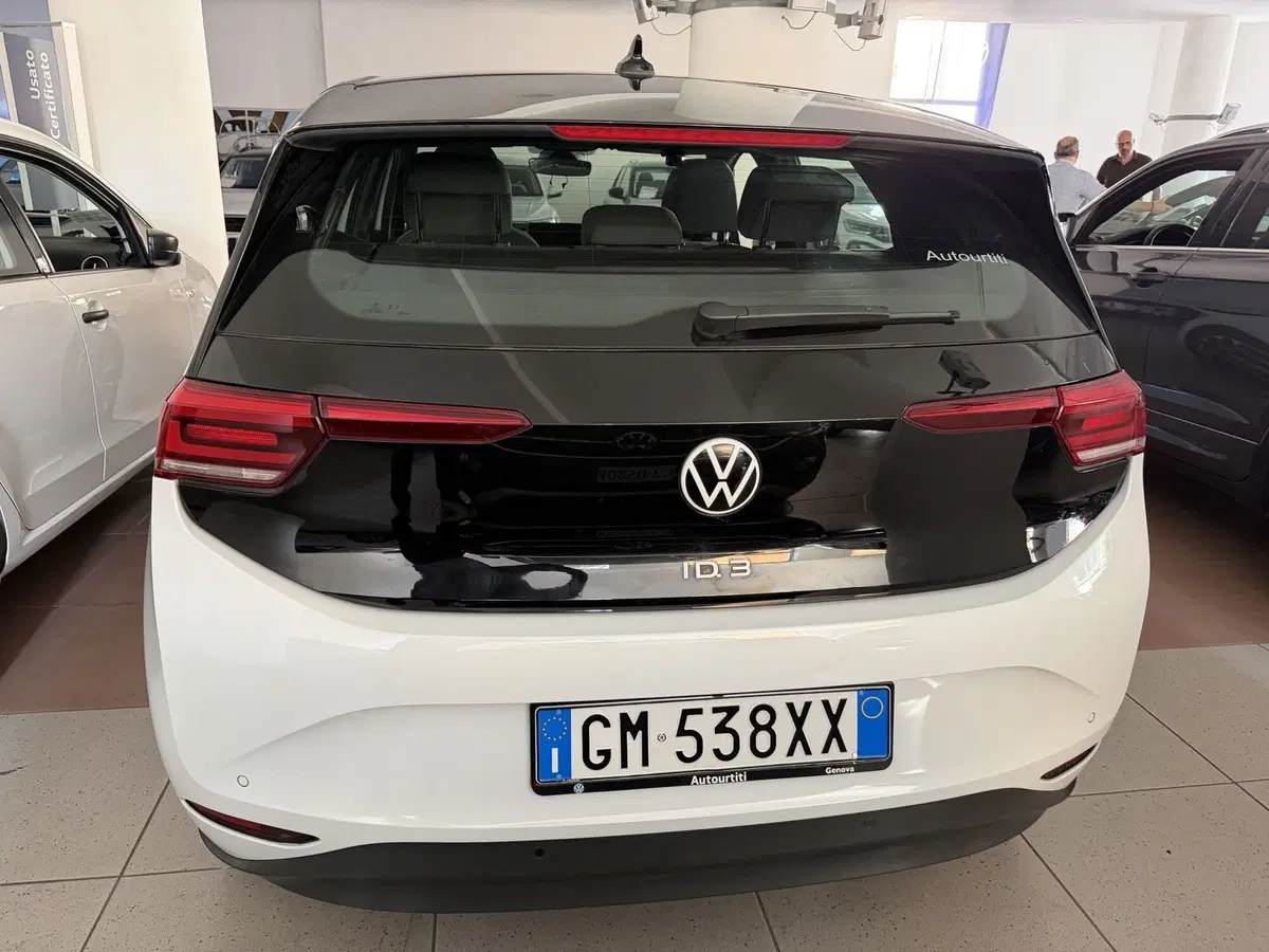 Volkswagen ID.3 usata a Genova (3)