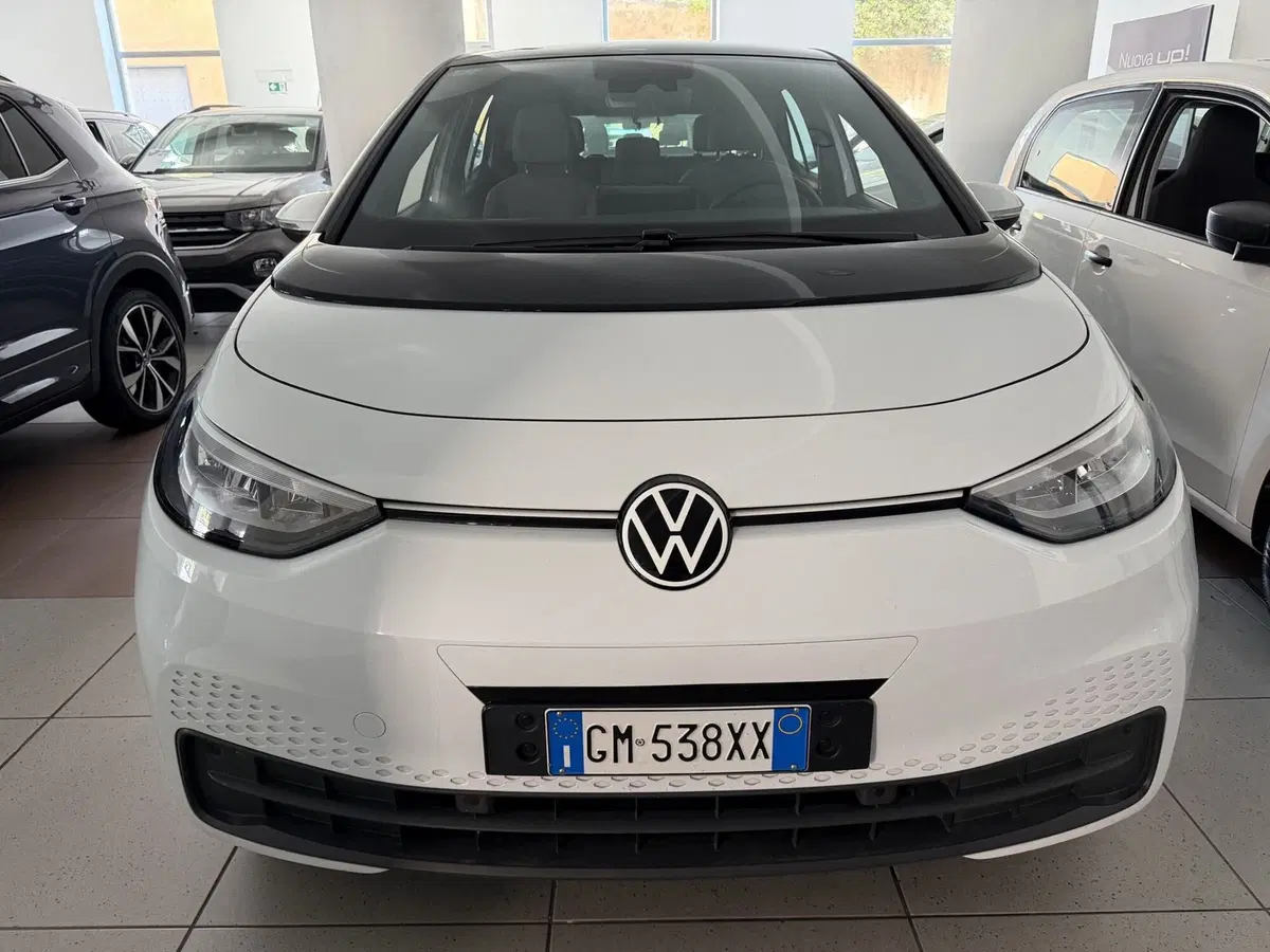 Volkswagen ID.3 usata a Genova (6)