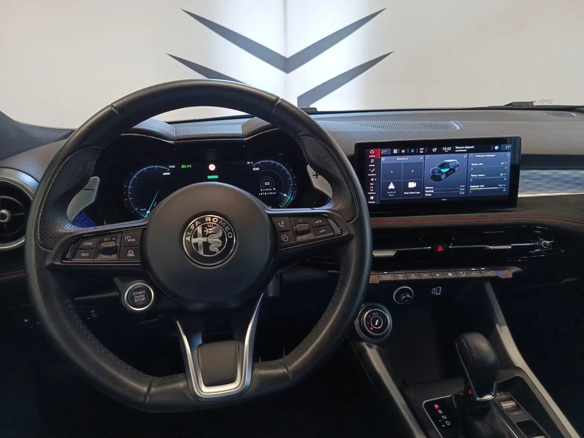 Alfa Romeo Tonale usata a Varese (11)