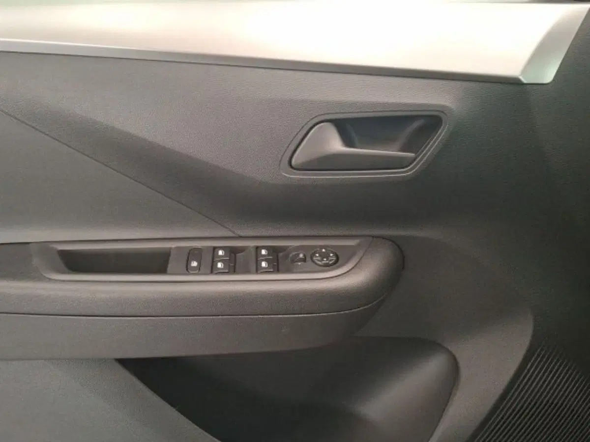 Opel Frontera nuova a Ancona (13)