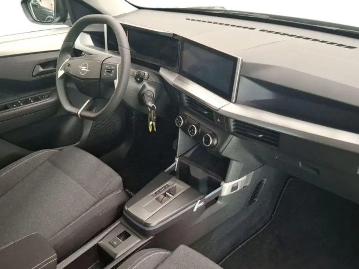 Opel Frontera nuova a Ancona (15)