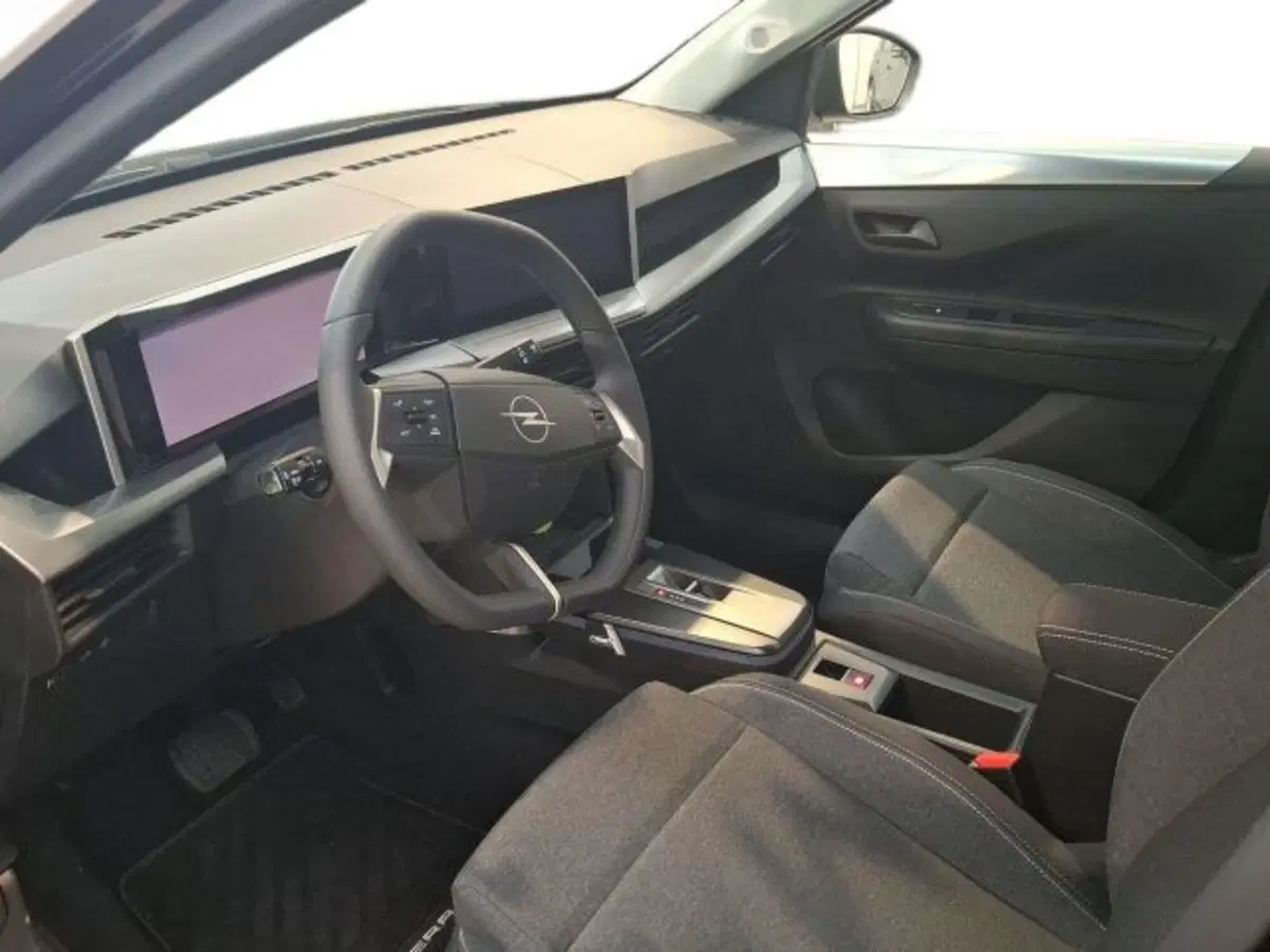 Opel Frontera nuova a Ancona (9)